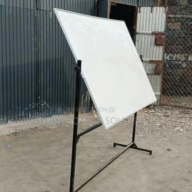 Heavy Dutty Whiteboard 5ftx4ft With Metal Frame Stand - thumbnail 2