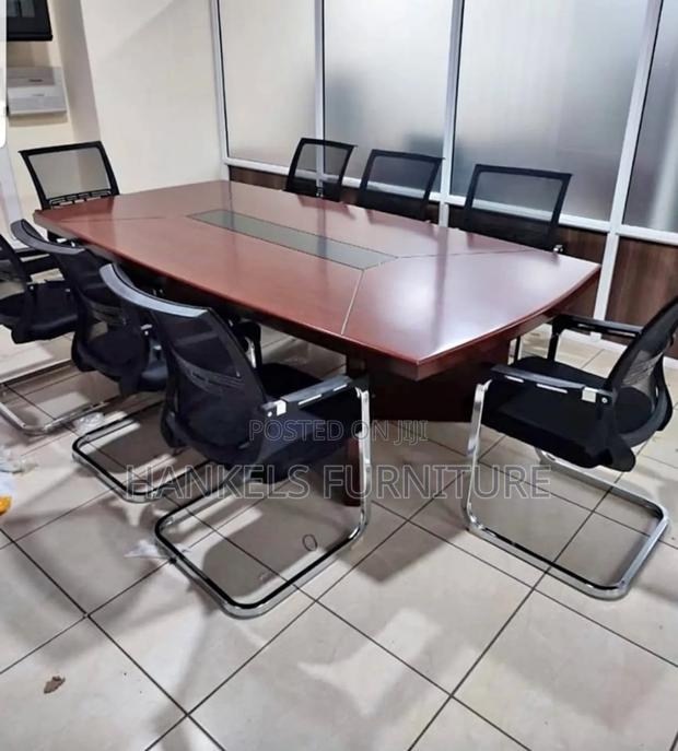 Spacious Executive Table for Conference Board Meetings - main view