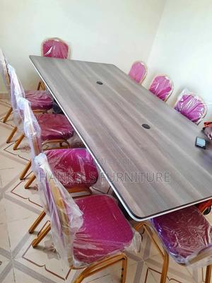 Premium Conference Table With Modern Styling - thumbnail 2