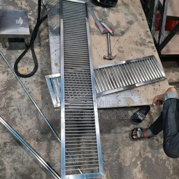Customized 4 Metre Floor Trap Drainer