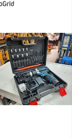 Bosch Cordless Drill Set With 2 Rechargeable Batteries.21v