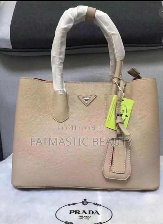 Quality Office Prada Handbags - thumbnail 4