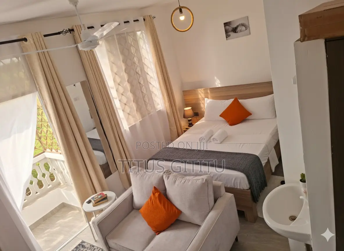 Beach Studio Airbnb Mtwapa | Near Ocean | KSH 3000