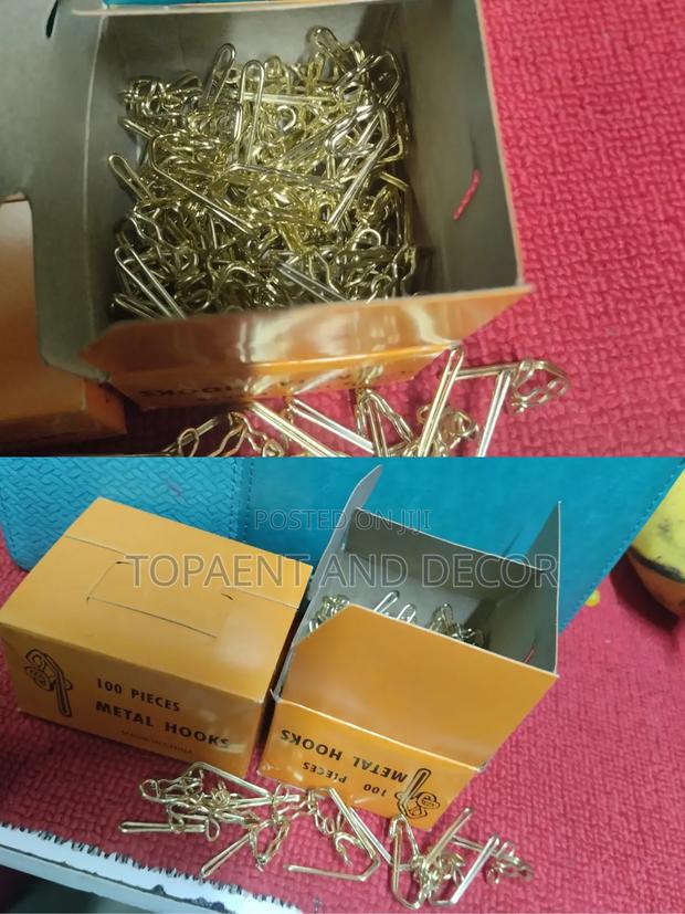 100 Pieces Box Gold Metallic Curtain Hooks