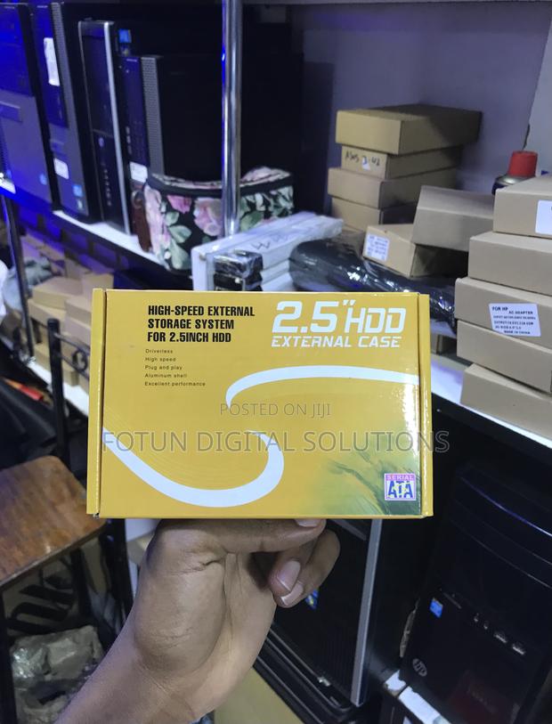 2.5 Inch HDD/SSD External Enclosure - Tool-Free Installation - main view