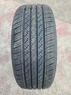 225/50r18 Maxtrek Tires