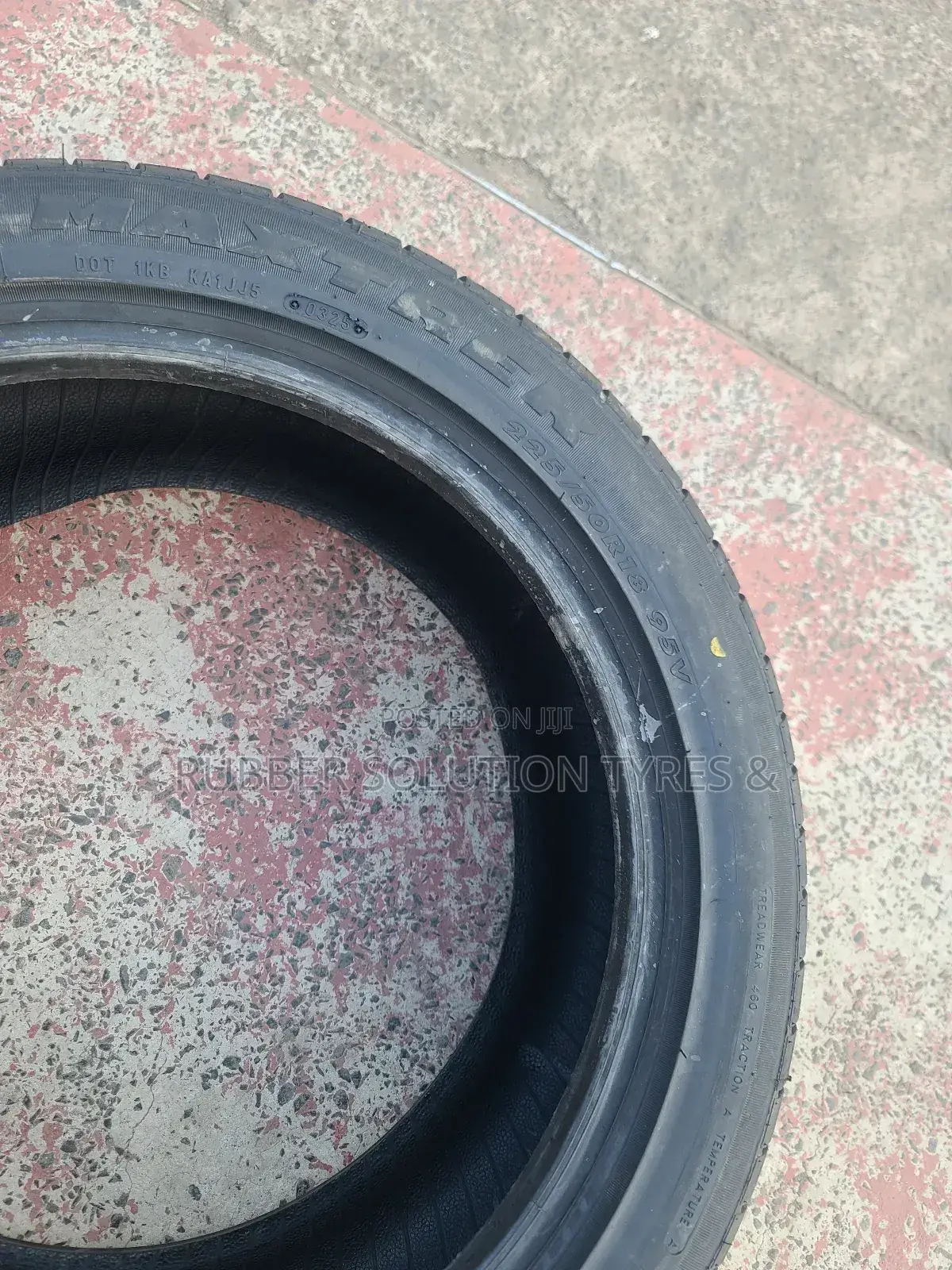 225/50r18 Maxtrek Tires