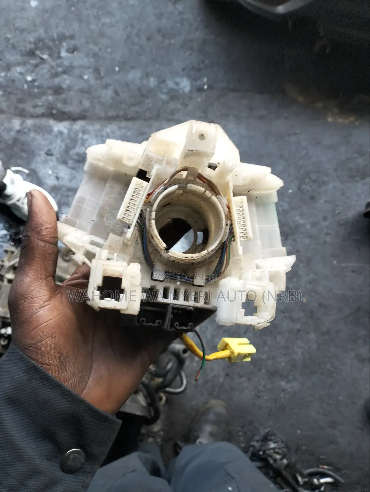 Spiral Mitsubishi Colt