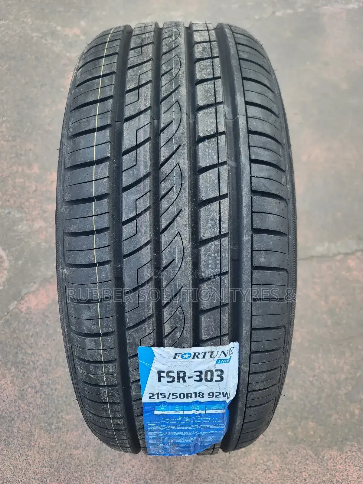 215/50r18  Fortune Tires Fsr303