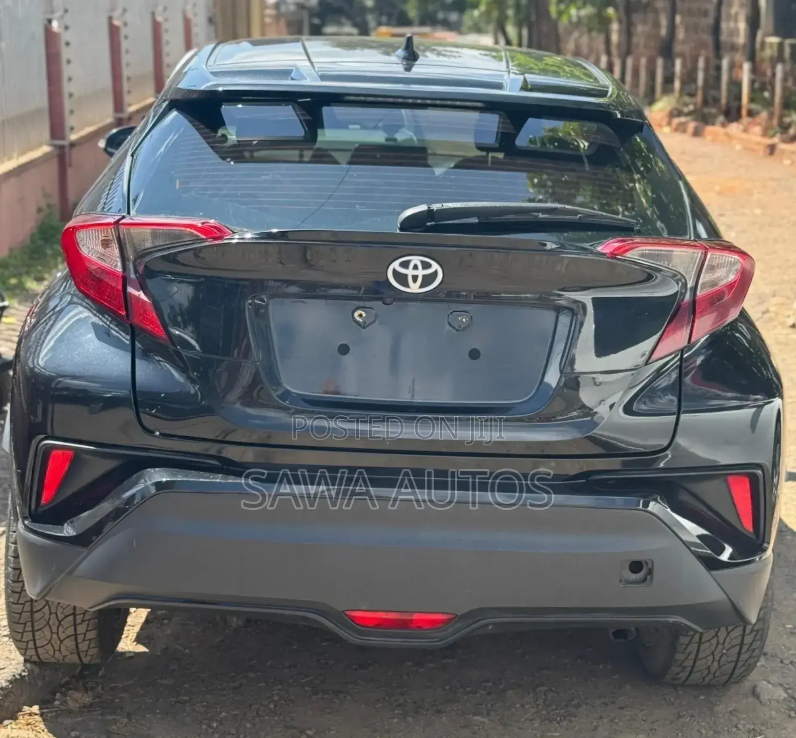 Toyota C-HR 2018 Matt Black