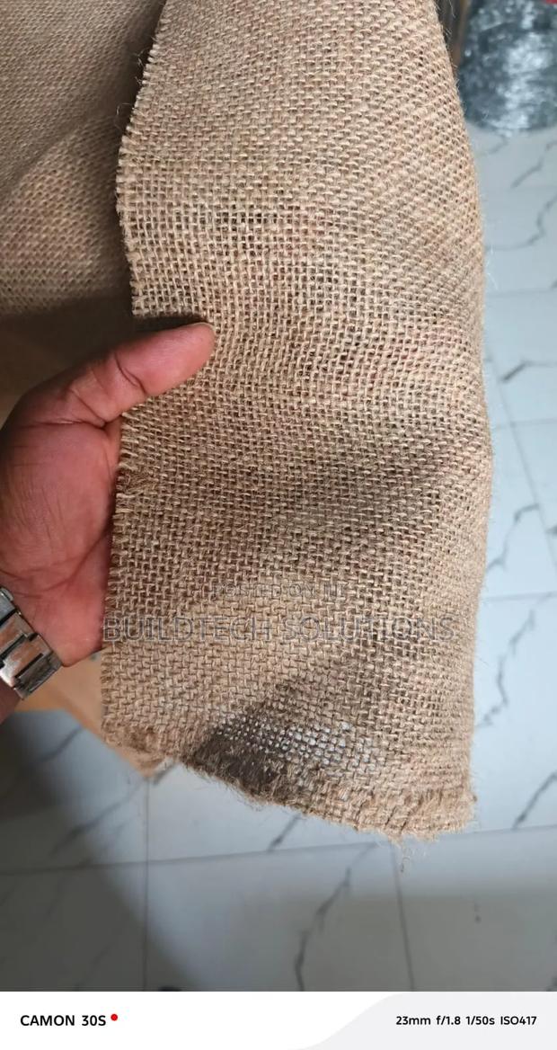 Hessian Cloth Roll - thumbnail 2