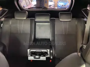 Toyota Harrier 2018 Black