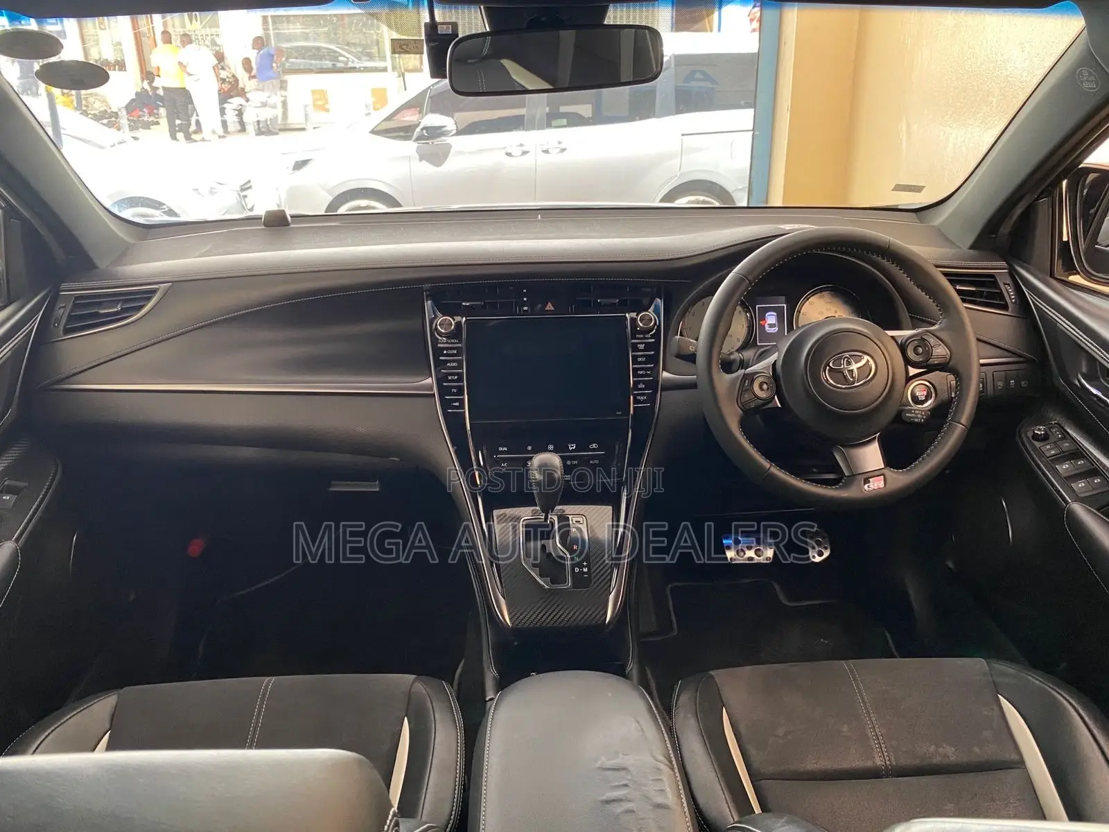 Toyota Harrier 2018 Black