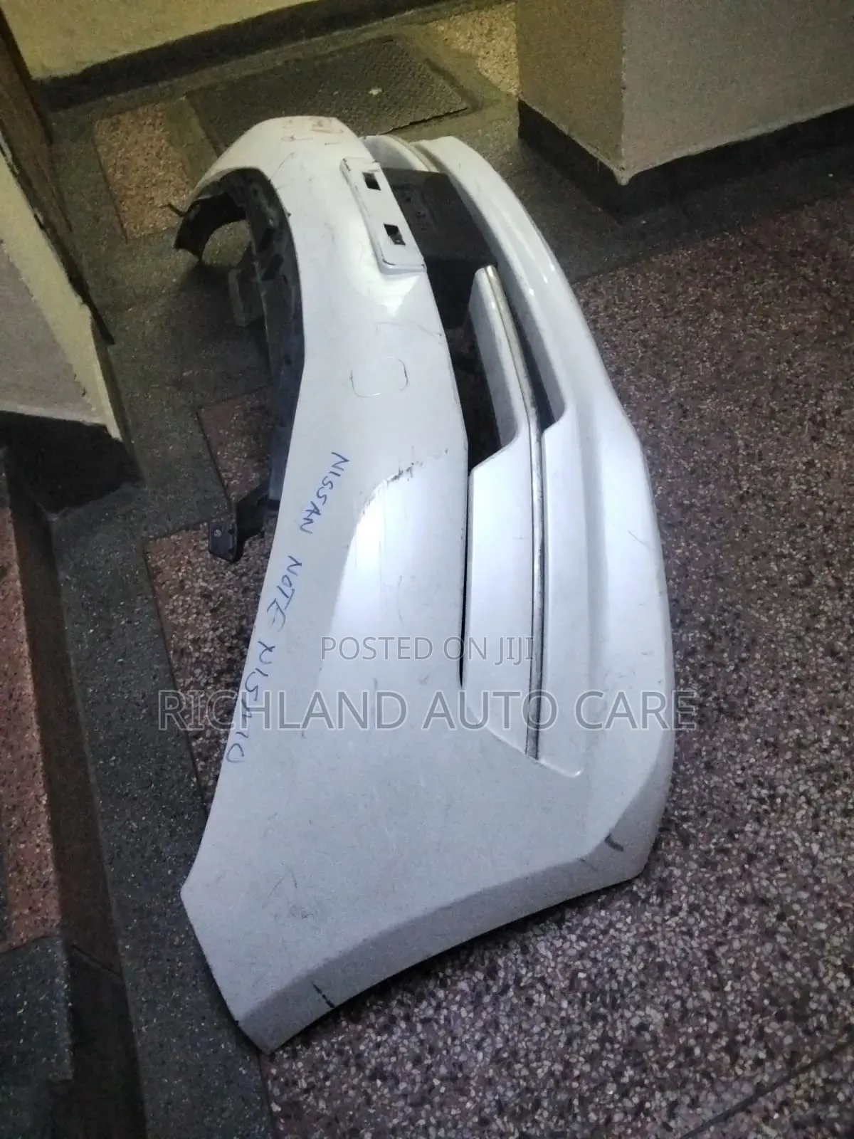 Front Bumper Nissan Note E12