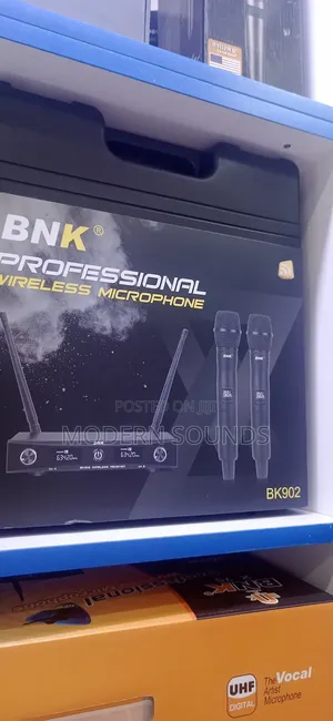 BNK 902 Wireless Microphone