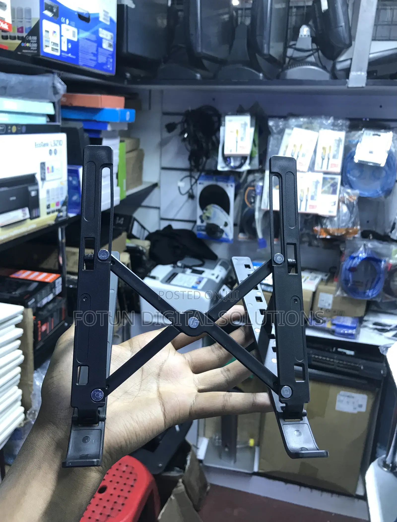 Foldable Height-adjustable Laptop Stand - Ergonomic Desk Solution