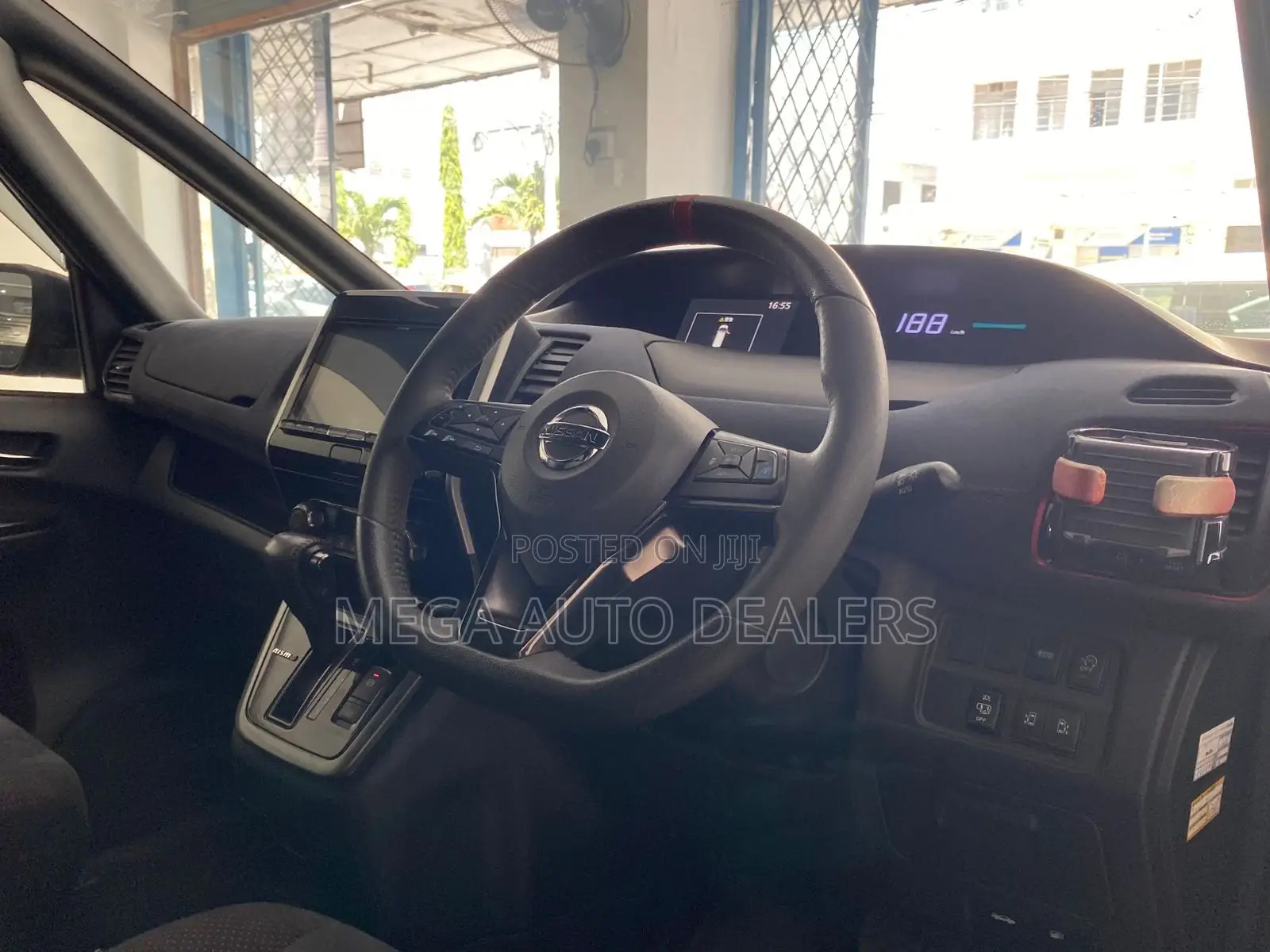 Nissan Serena 2018 Gray