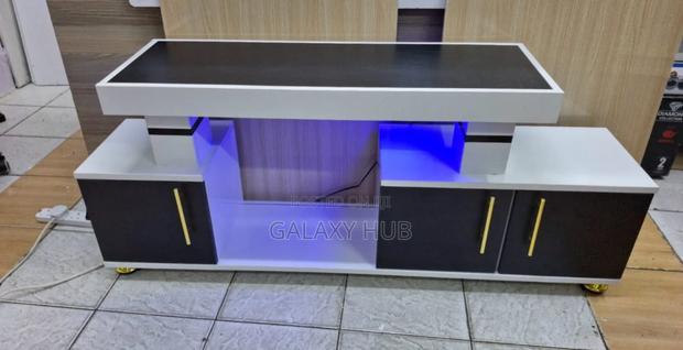 Istanbul 1 Modern Tv Stand With Led Light