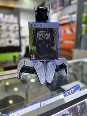 Used Playstation 5 Slim With 2 Controllers and Modern Warfare 2 Bundle