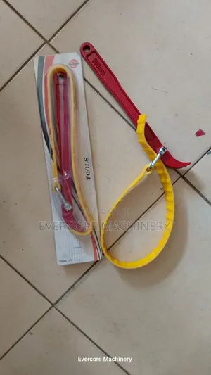 Heavy-Duty Strap Wrench Tool
300mm for Oil Filters,Plumbing Etc