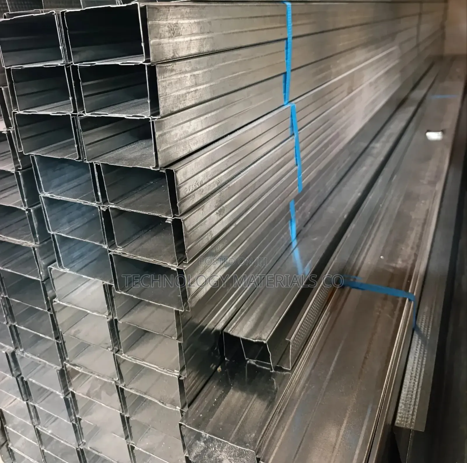 High-quality 75mm Heavy-gauge Gypsum Board Stud Channel(L=3 Metres)