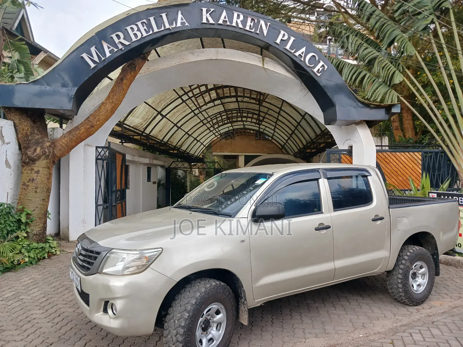 Toyota Hilux 2014 Silver