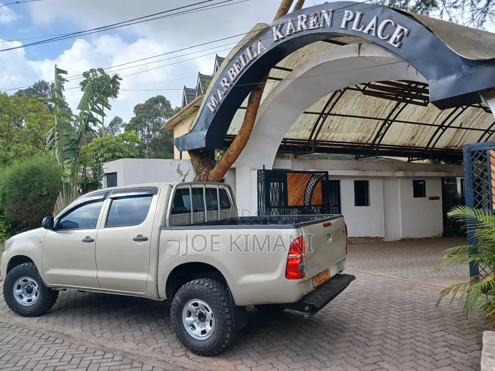 Toyota Hilux 2014 Silver