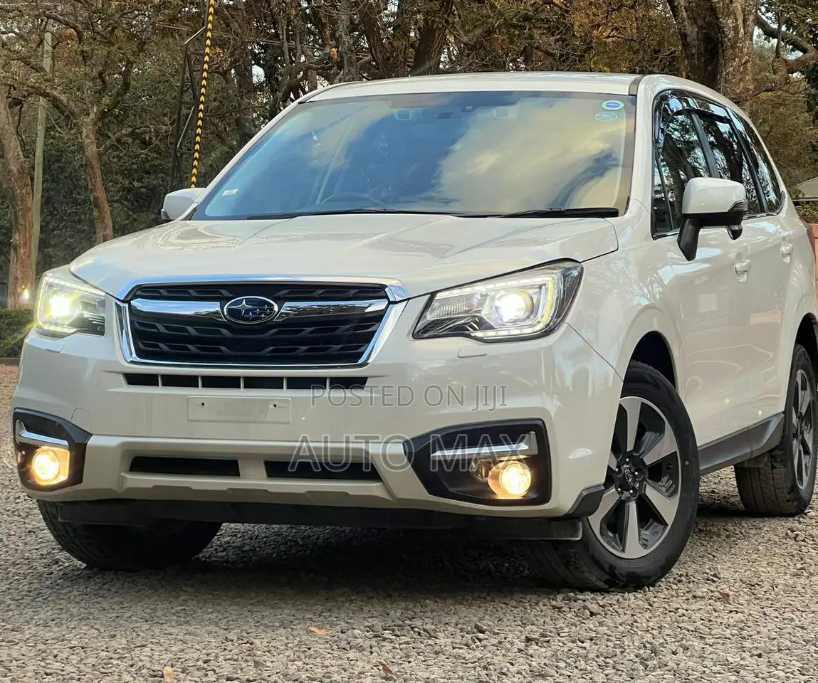 Subaru Forester 2018 White
