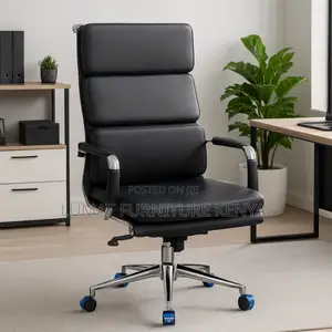 Leather Receptionist Seat – Stylish, Comfortable Professional
