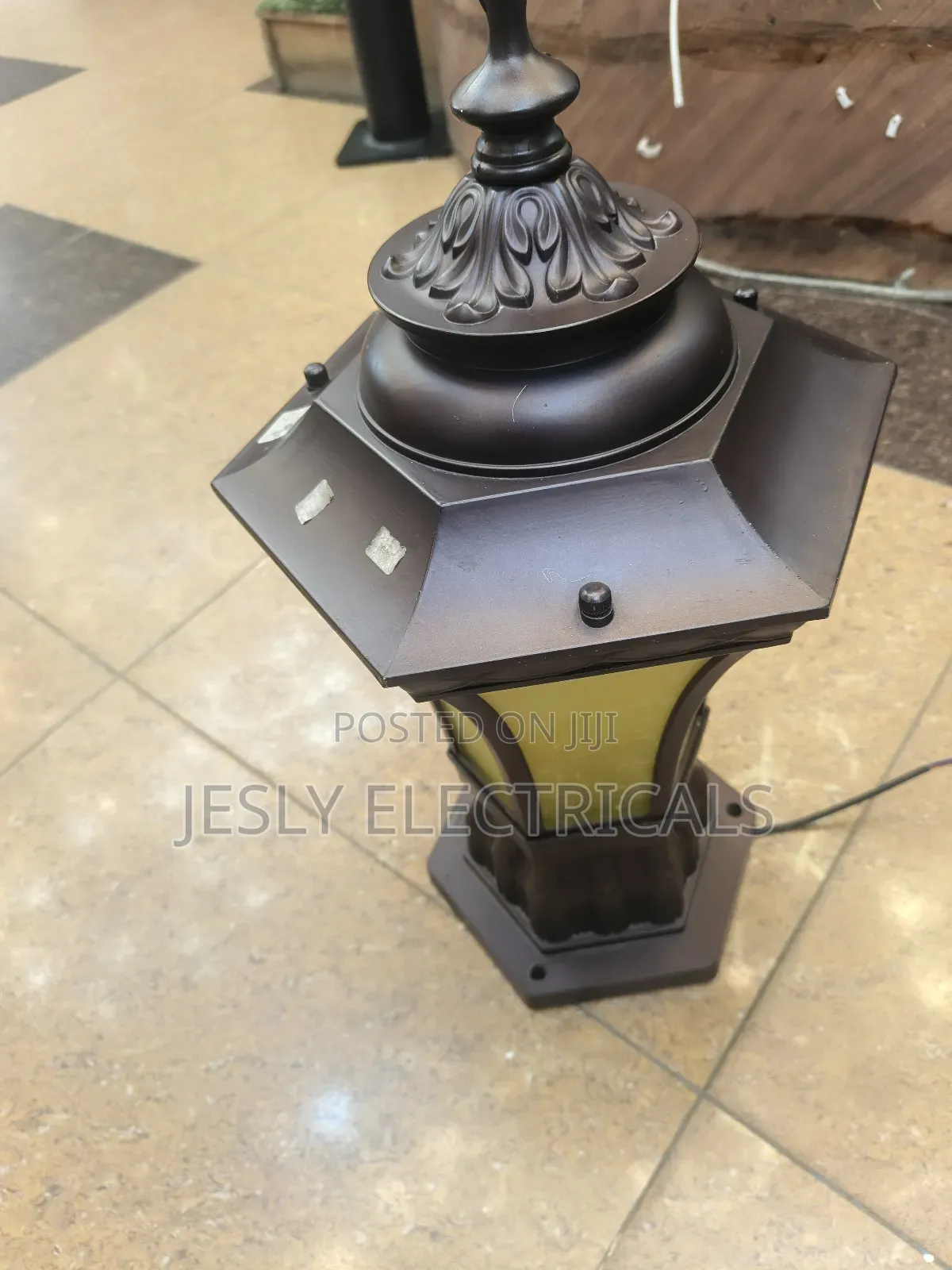 Outdoor Gate Light