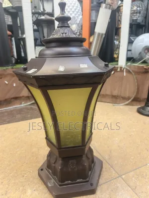 Outdoor Gate Light