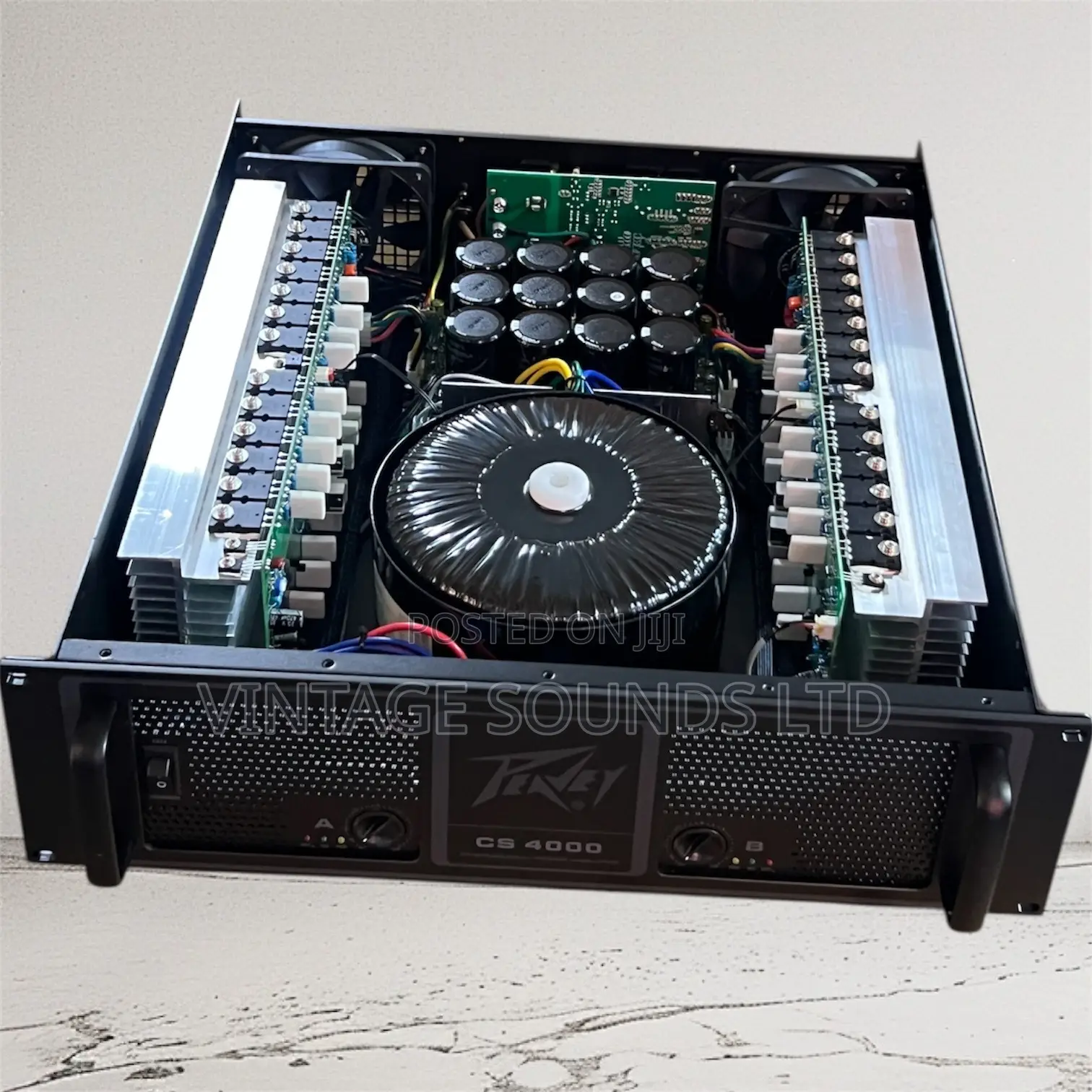 Peavey Cs4000 Professional Power Amplifier48transis