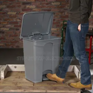 Medical Facilities 30l Hard Plastic Step Pedal Waste Garbage Bin
