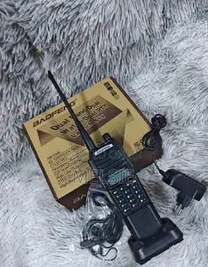 Baofeng Uv 82 Walkie-Talkie 8w Ultimate Communication Companion