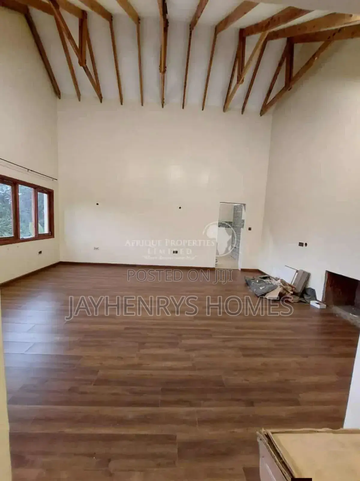 7bdrm House in Ridgeways for sale