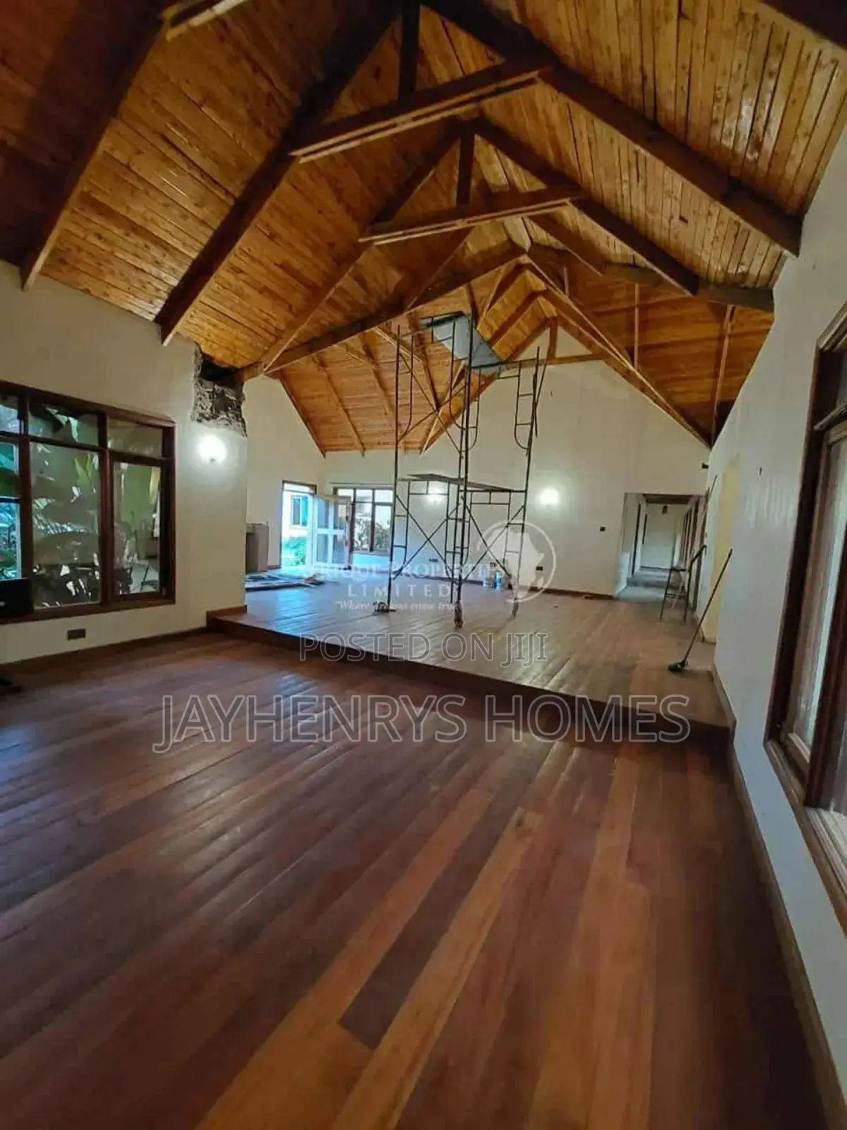 7bdrm House in Ridgeways for sale