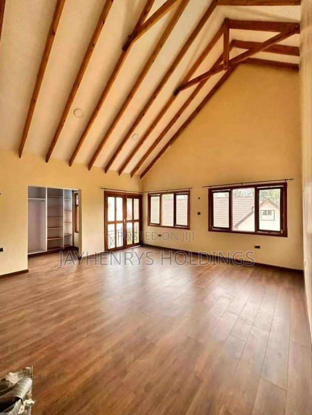 7bdrm House in Ridgeways for sale - thumbnail 11