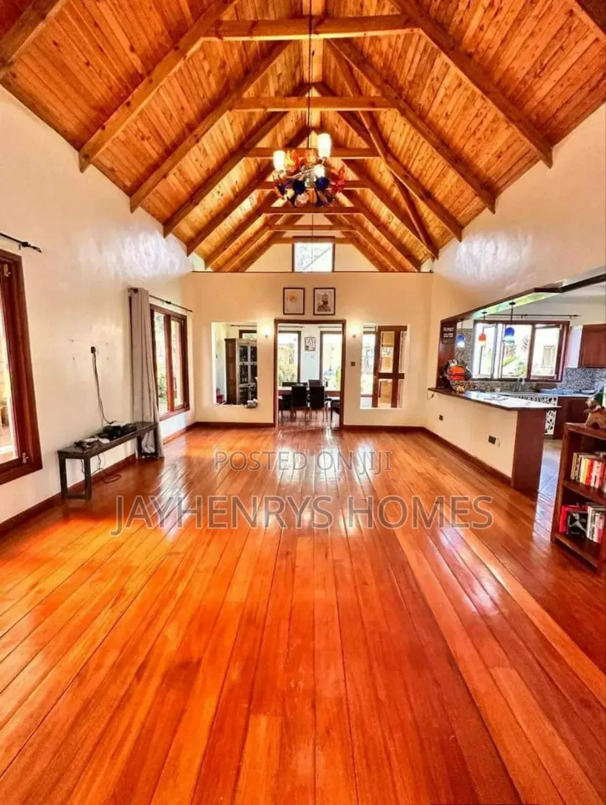 7bdrm House in Ridgeways for sale