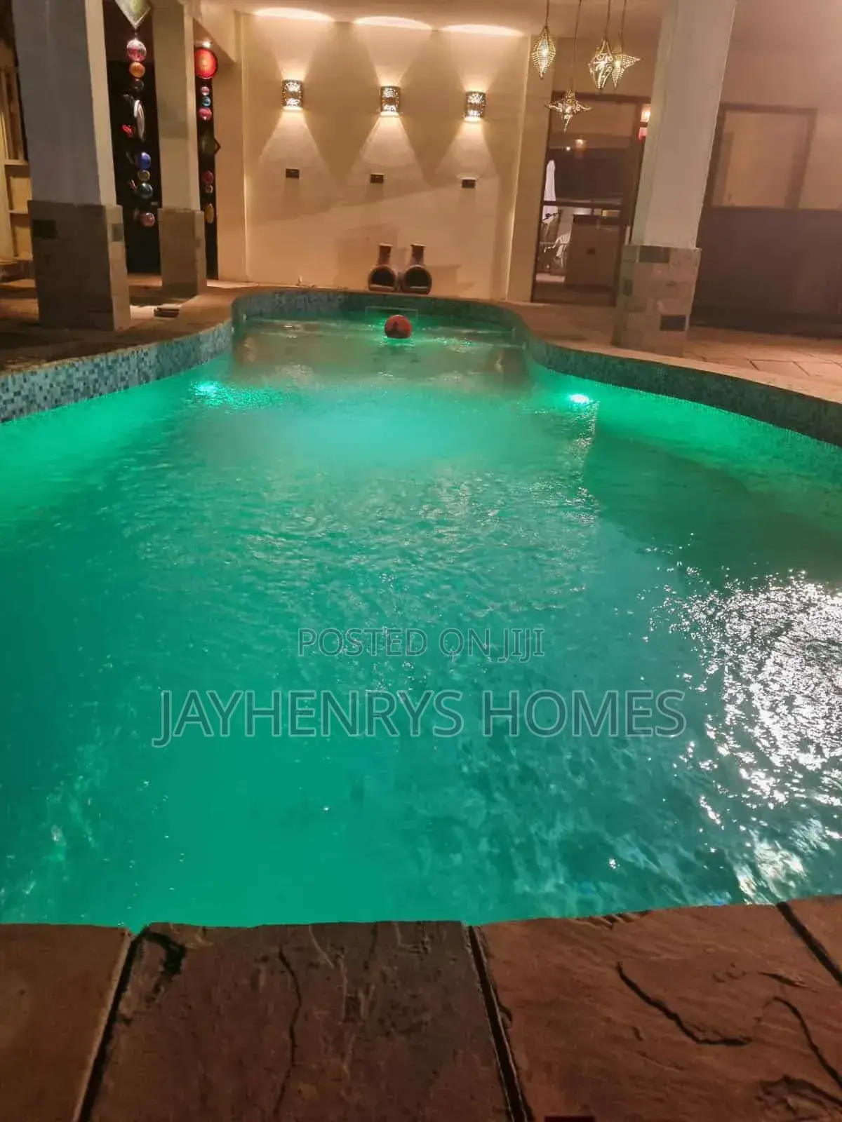 7bdrm House in Ridgeways for sale