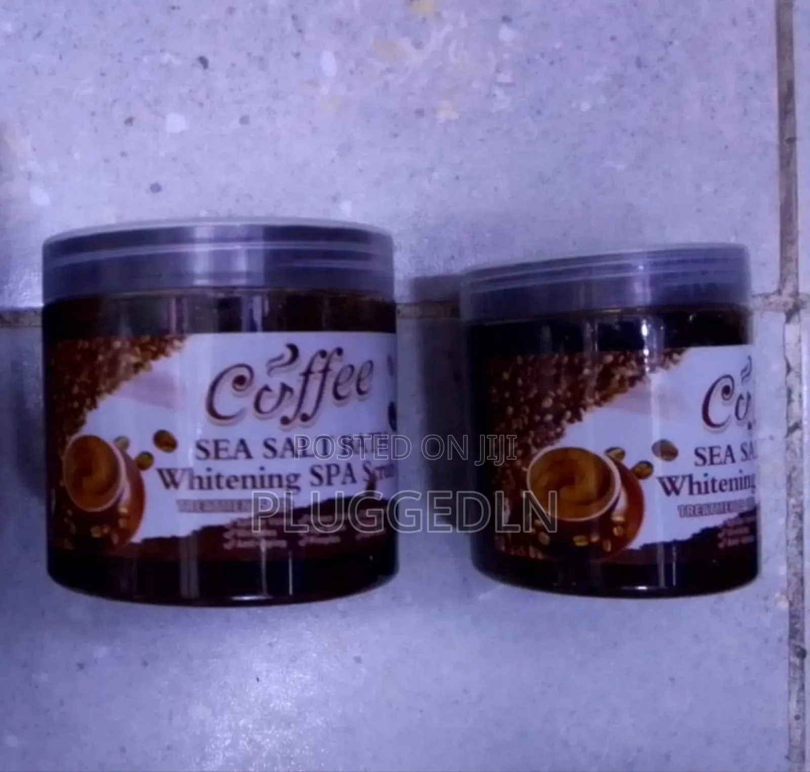 680 Grams Coffee Sea Salt Bath Whitening Spa Scrub.