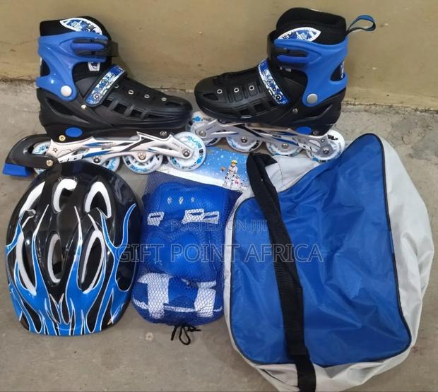 7 In 1 Adjustable Roller Skates With Protective Gear For Kids