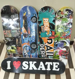 Strong Durable Skateboard With Rubber Wheels For Teens And Adults Gift