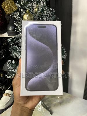 New Apple iPhone 15 Pro Max 256 GB Blue - main view