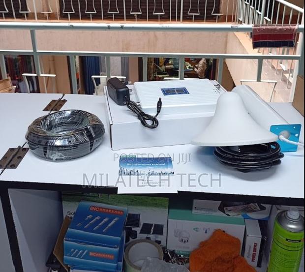 Network Signal Booster Triband - main view