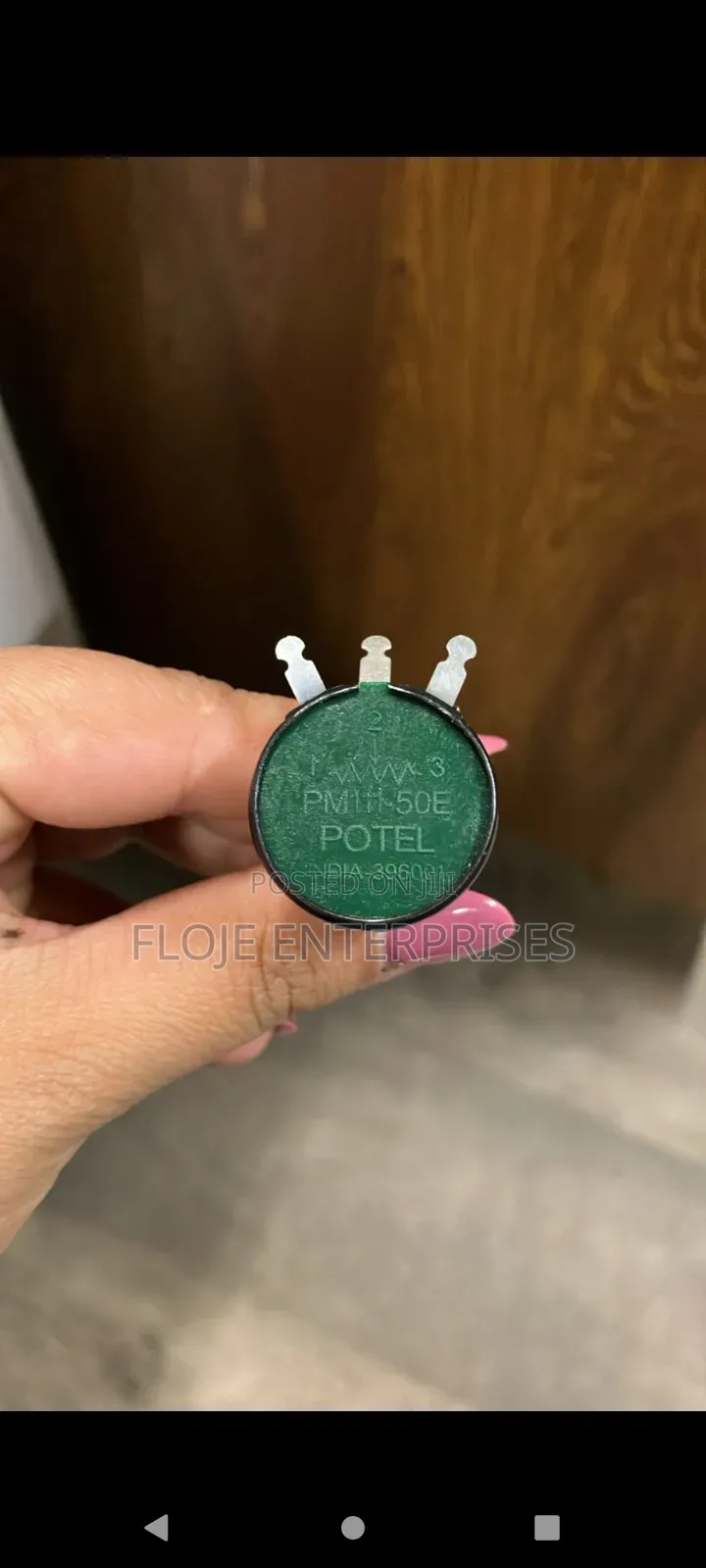 Potentiometer 50 Ohms (Variable Resistor)
