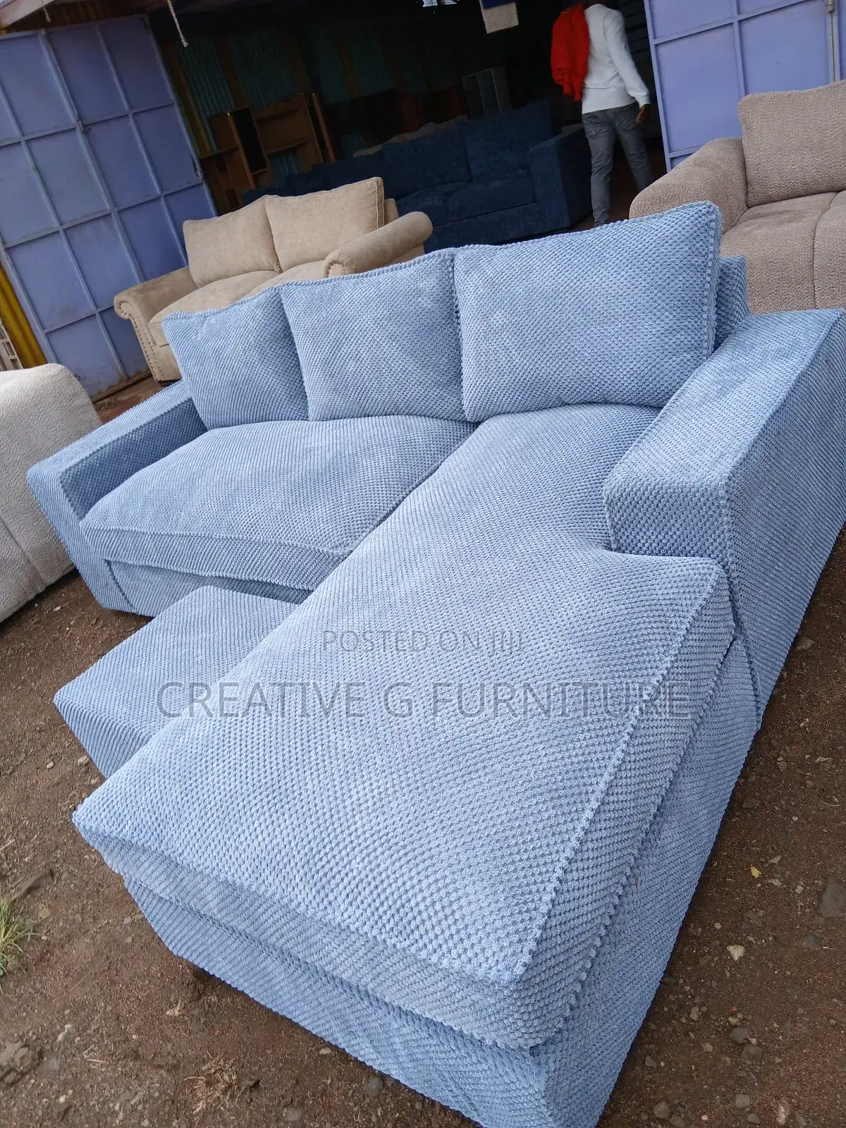 6 Sesters Sofa Set