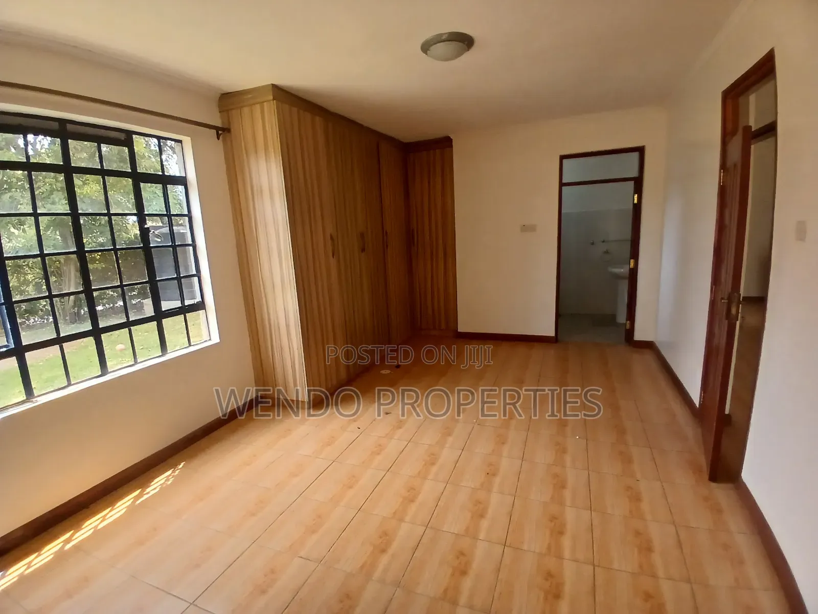 2bdrm Bungalow in Karen for rent