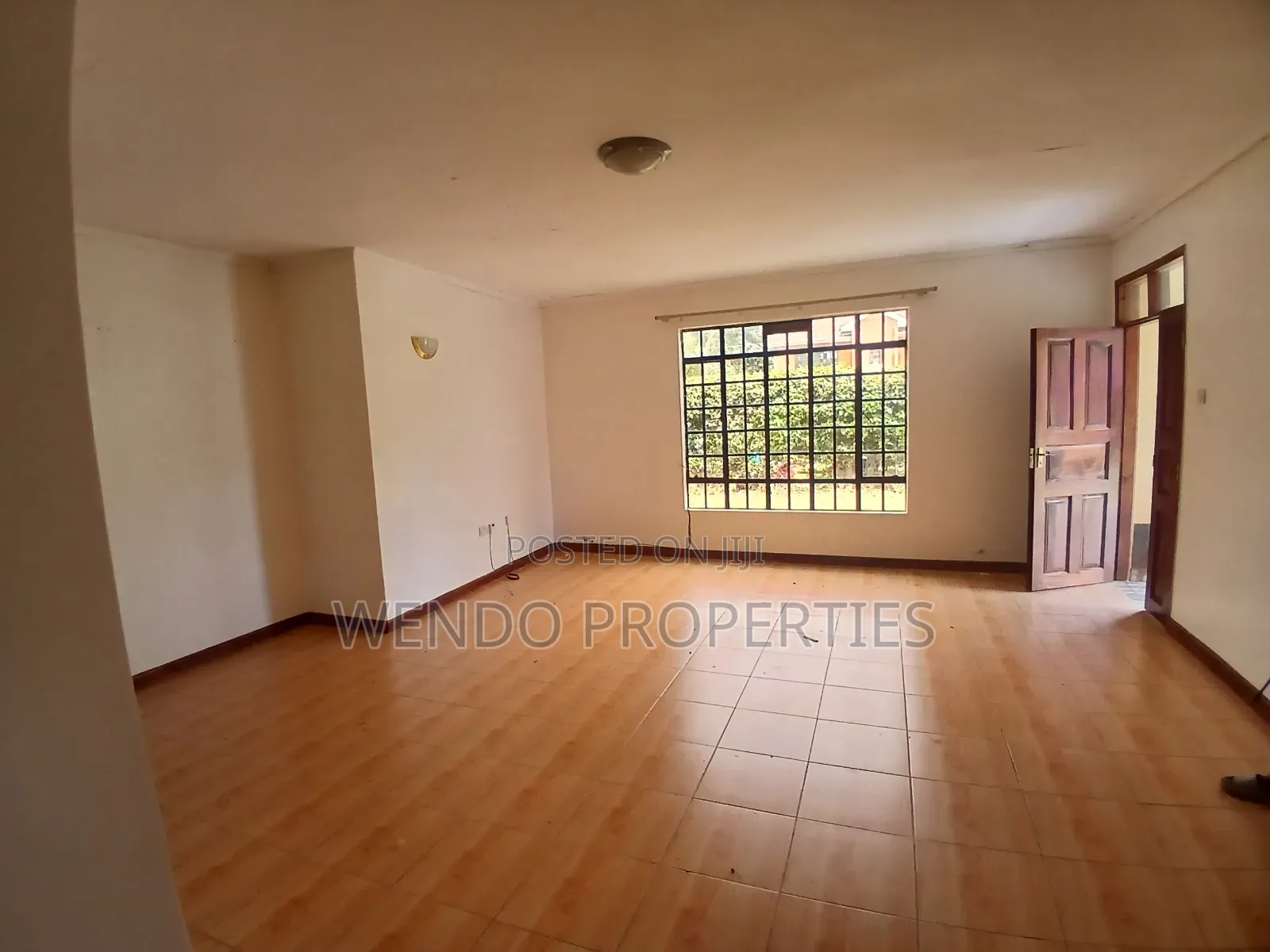2bdrm Bungalow in Karen for rent