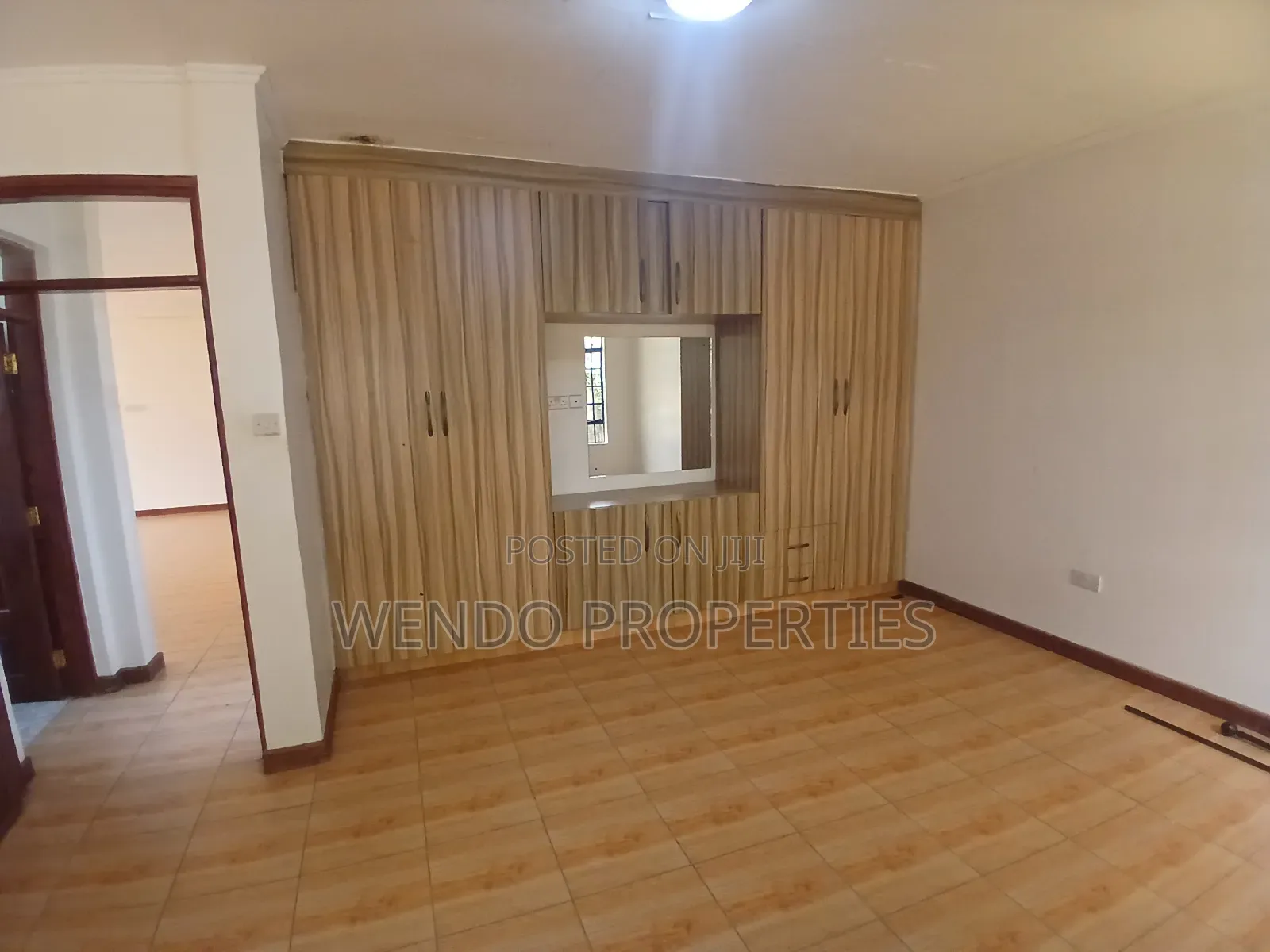 2bdrm Bungalow in Karen for rent