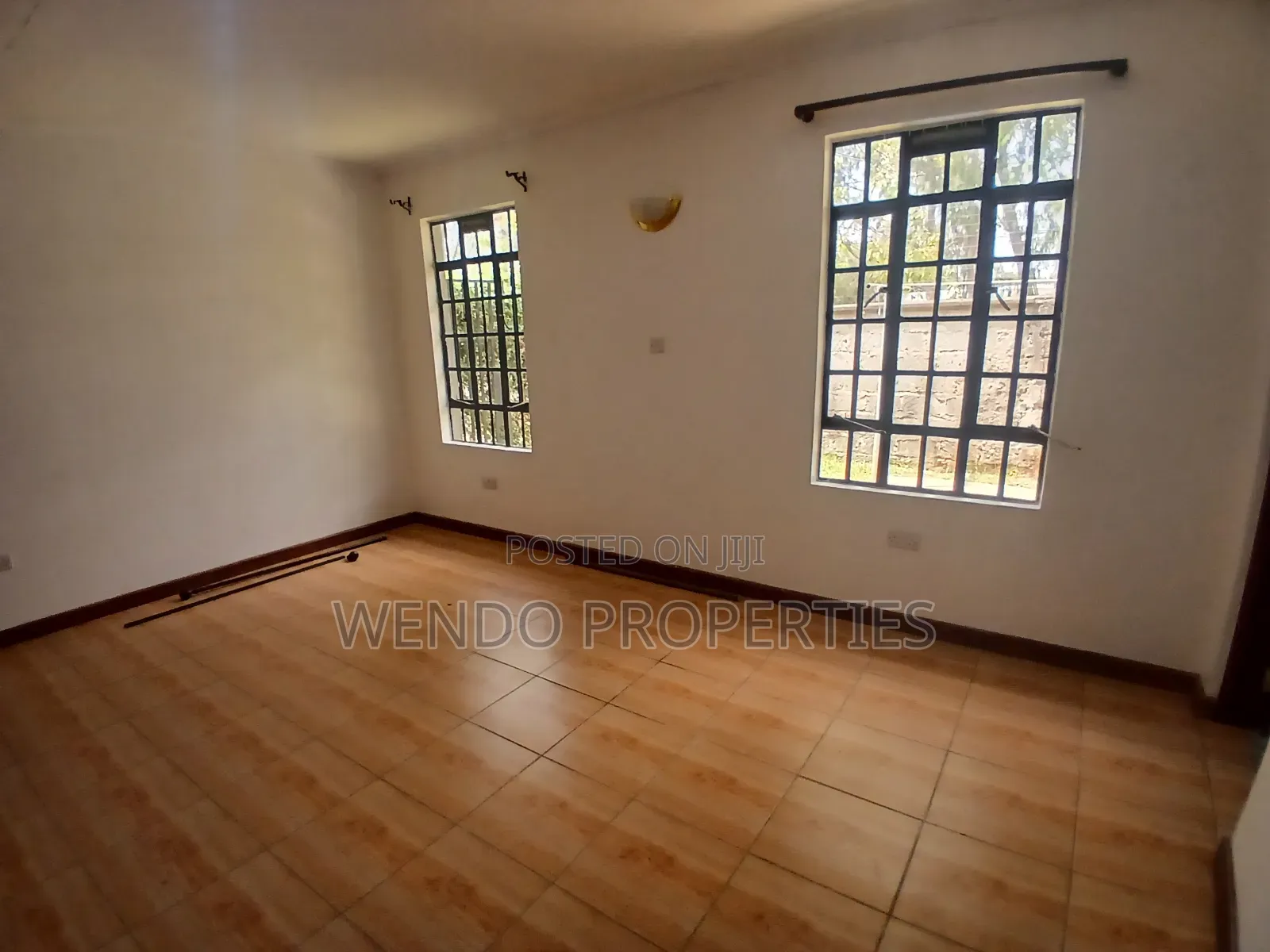 2bdrm Bungalow in Karen for rent